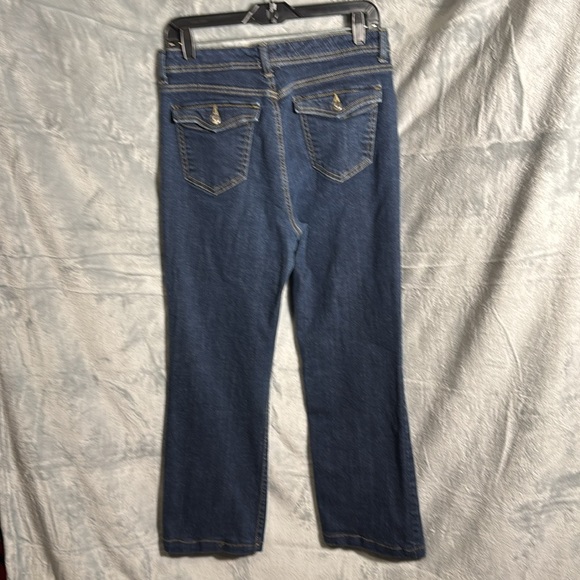 Gloria Vanderbilt Blue Jeans women’s size 12 the perfect fit Straight cropped - Picture 3 of 12